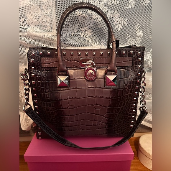 Michael Kors Handbags - Micheal Kors Original Hamilton. Crock with Silver Hardware.